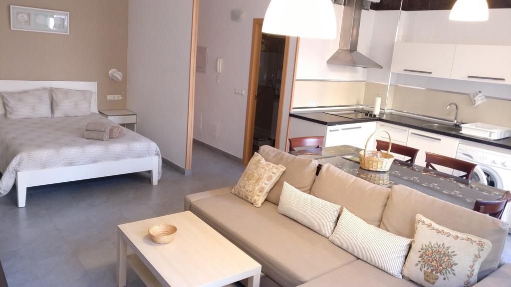 Angosta Del Carmen Apartment Malaga Exterior photo
