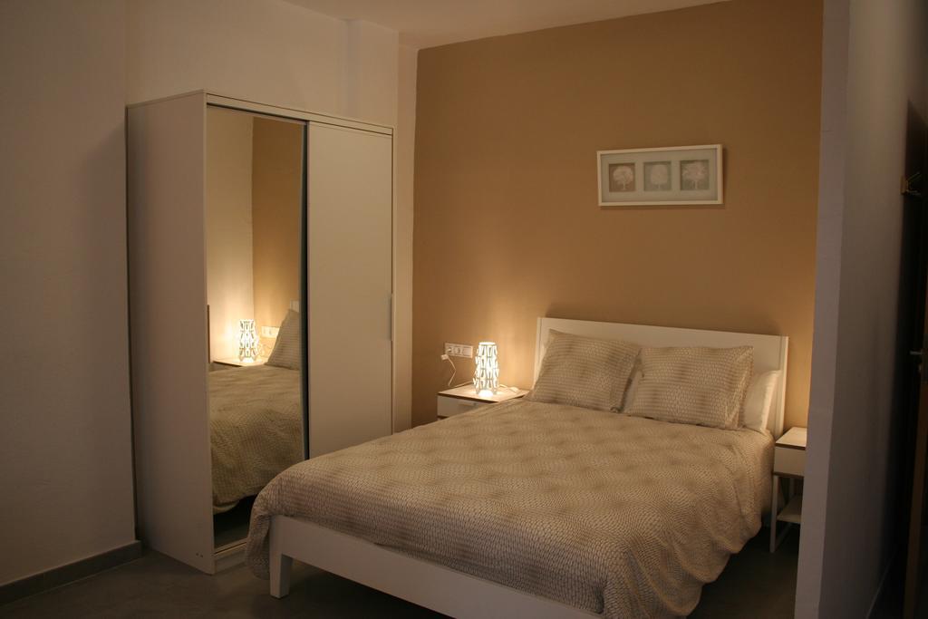 Angosta Del Carmen Apartment Malaga Exterior photo