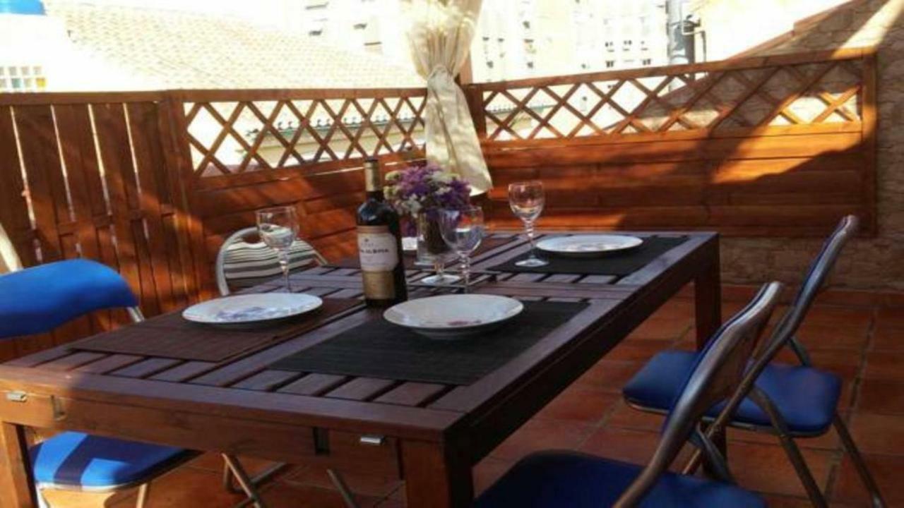 Angosta Del Carmen Apartment Malaga Exterior photo